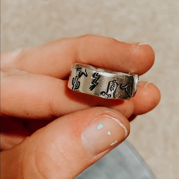 Western Stamp Ring - Picture 4 of 4